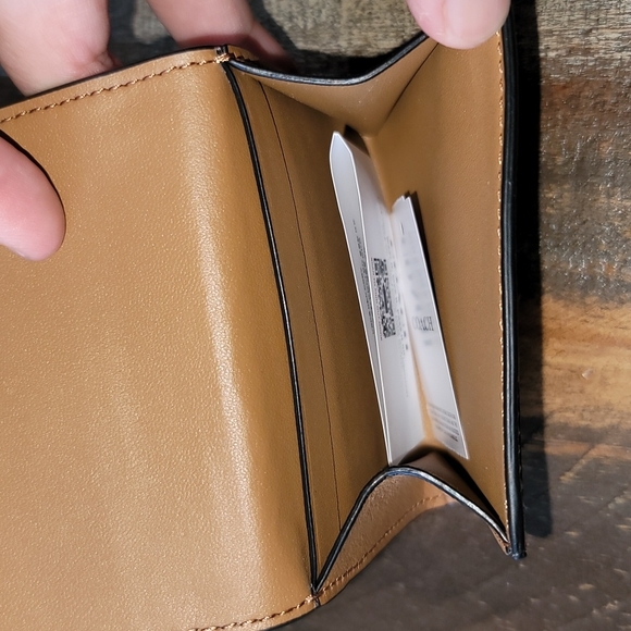 NWT Coach Leather Card Case - Picture 4 of 4